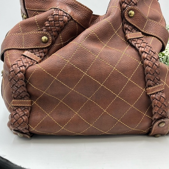 Isabella Fiore Vintage Large Brown Quilted‎ Leather Brass Shoulder Purse Bag - Picture 7 of 15